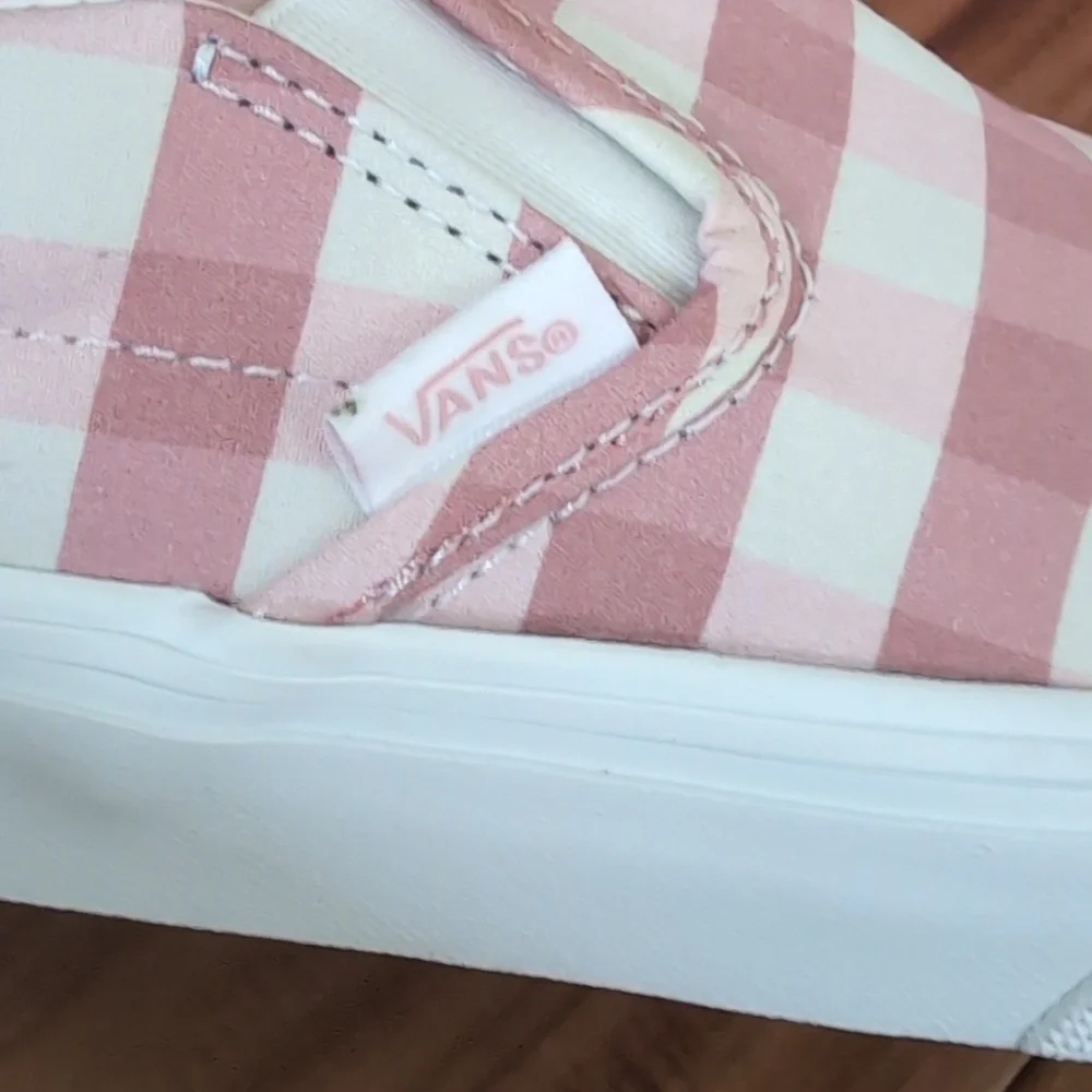 Vans Classic Slip on Rosette / True White Men's Size 7 1/2 Women's 9 Nwt - Picture 8 of 9